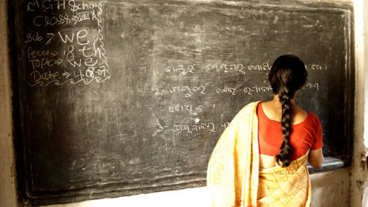 UP Govt To Introduce 'Learning By Doing' Approach For Science, Math Teachers