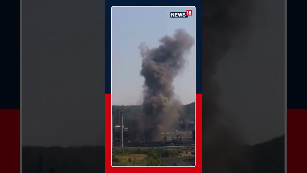 Dramatic Visuals Of An Explosion at U.S. Steel Plant Near Pittsburgh ...