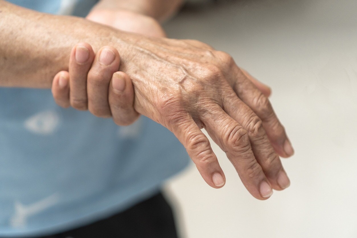 Hand tremors are often seen as a sign of neurological disorders such as Parkinson's disease or as a side effect of certain medications. But doctors warn that in many cases the underlying cause is far simpler, and frequently overlooked. A deficiency of essential vitamins, particularly from the B group, can trigger these unexplained tremors. Hand tremors are often seen as a sign of neurological disorders such as Parkinson's disease or as a side effect of certain medications. But doctors warn that in many cases the underlying cause is far simpler, and frequently overlooked. A deficiency of essential vitamins, particularly from the B group, can trigger these unexplained tremors.