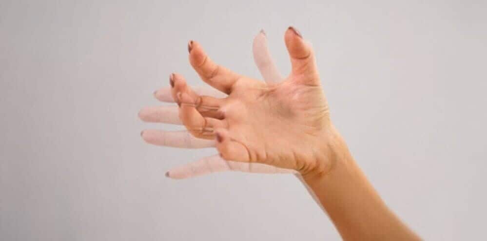 Another factor is Vitamin B6 deficiency, which though less common, can quietly contribute to tremors. Shortage of this vitamin is linked not only to shaking hands but also to mood disturbances such as irritability, depression and confusion. Another factor is Vitamin B6 deficiency, which though less common, can quietly contribute to tremors. Shortage of this vitamin is linked not only to shaking hands but also to mood disturbances such as irritability, depression and confusion.