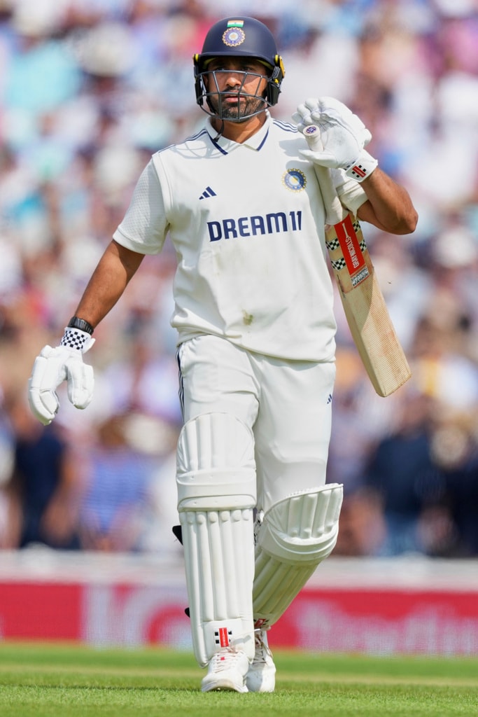 In the first half 30 minutes of play, India lost four wickets for just 20 runs after resuming the day at 204 for six, as overnight batters Karun Nair (57 off 109) and Washington Sundar (26 off 55) perished in quick succession. (AP)