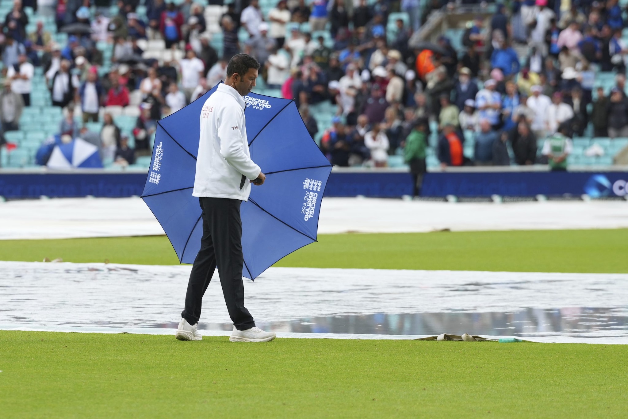 Rain in the evening session pushed the series deciding final Test to day five after a down and out India managed to stay in the game yet again (AP)