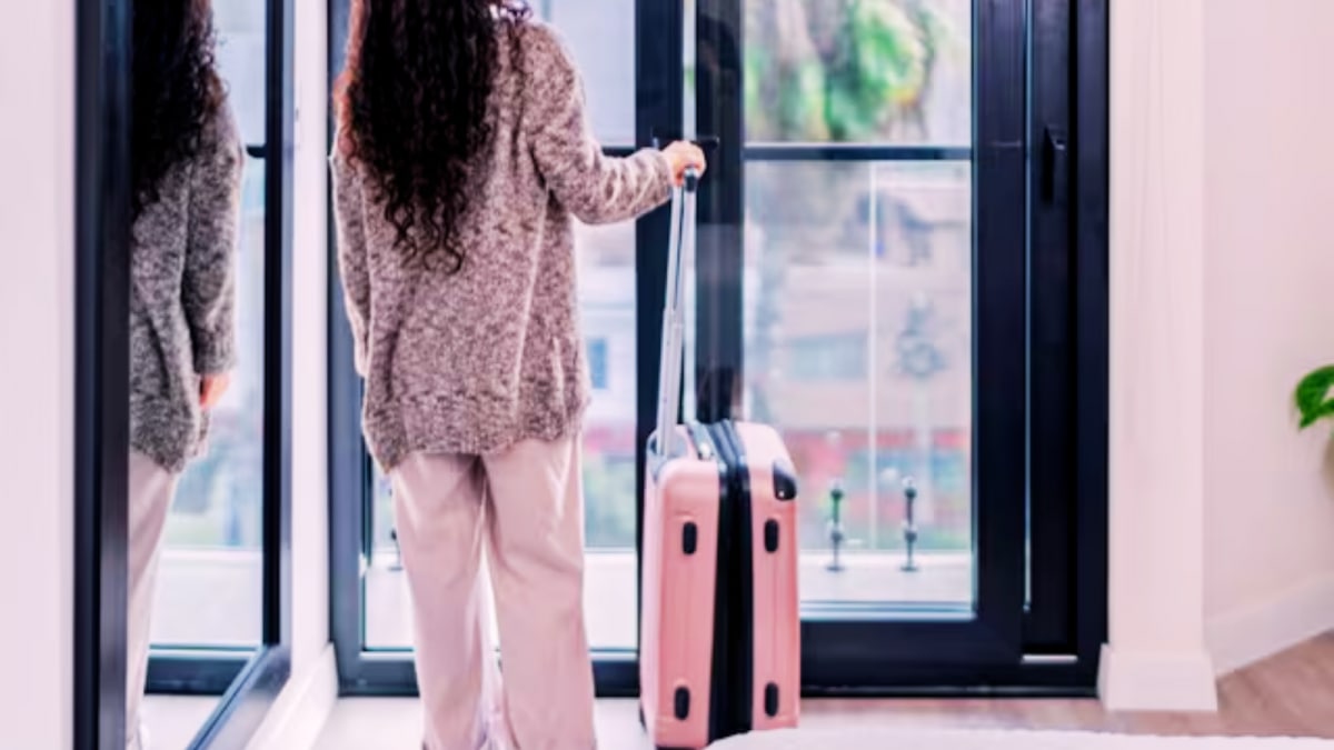 Airbnb 'Superhost' Faked Photos, Guest Received Full Refund