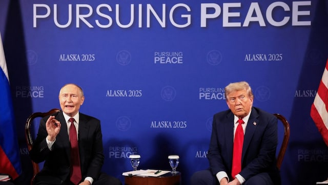  Trump-Putin hold discussions (Reuters Image)