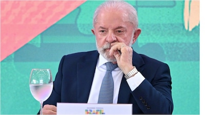  AFP)