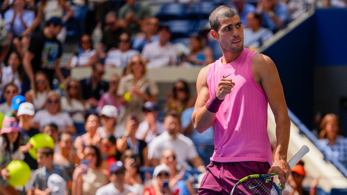 US Open 2025: Carlos Alcaraz Needs Medical Time Out But Dominates Luciano Darderi