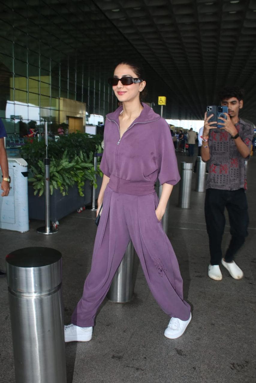 Celeb sightings at Mumbai airport Celeb sightings at Mumbai airport