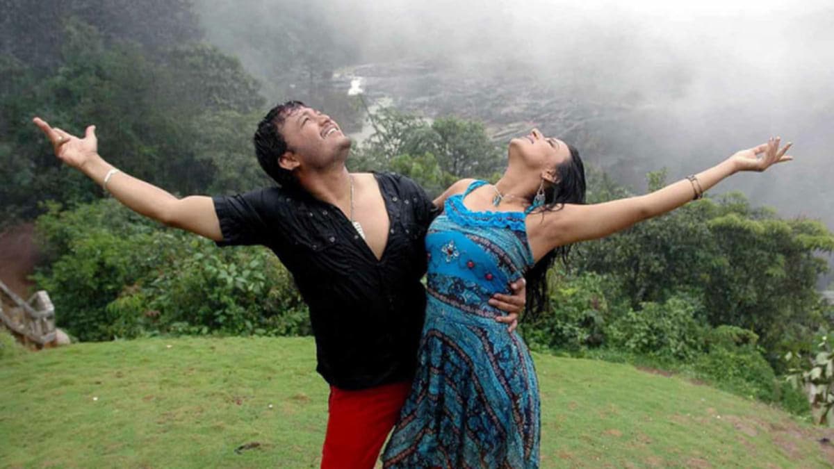 Kannada Film "Mungaru Male" Success and Tax Investigation