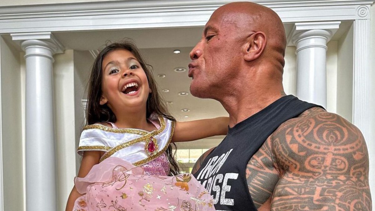 Dwayne Johnson Performs ‘Emotional’ Dance With Mom And Daughters In ...