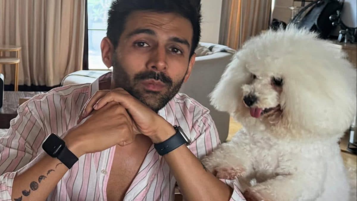 Kartik Aaryan Shows Moon Phase Tattoo, Hints at Upcoming Movie