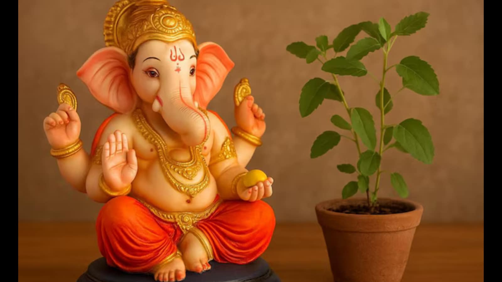 Ganesh Chaturthi 2025: Quotes And Messages For Ganpati Bappa 