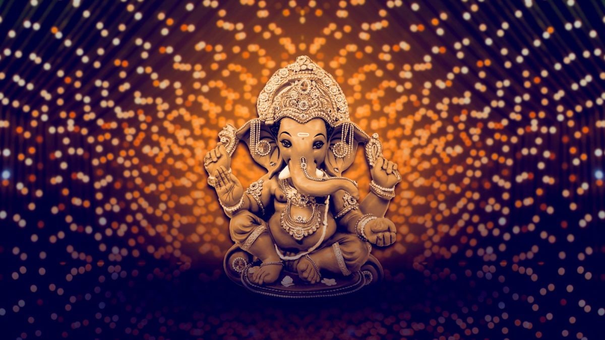 Ganesh Chaturthi 2025: Celebrate Prosperity With These Thoughtful Gifts