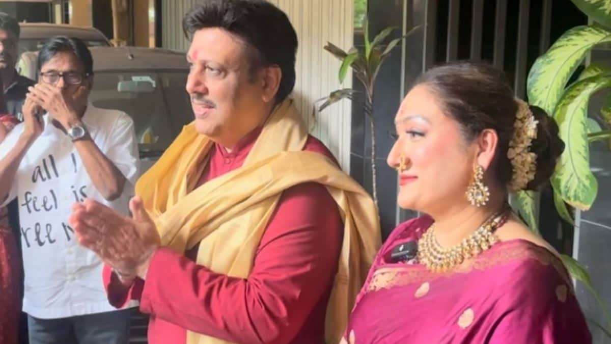 Govinda and Sunita Ahuja together for Ganeshotsav