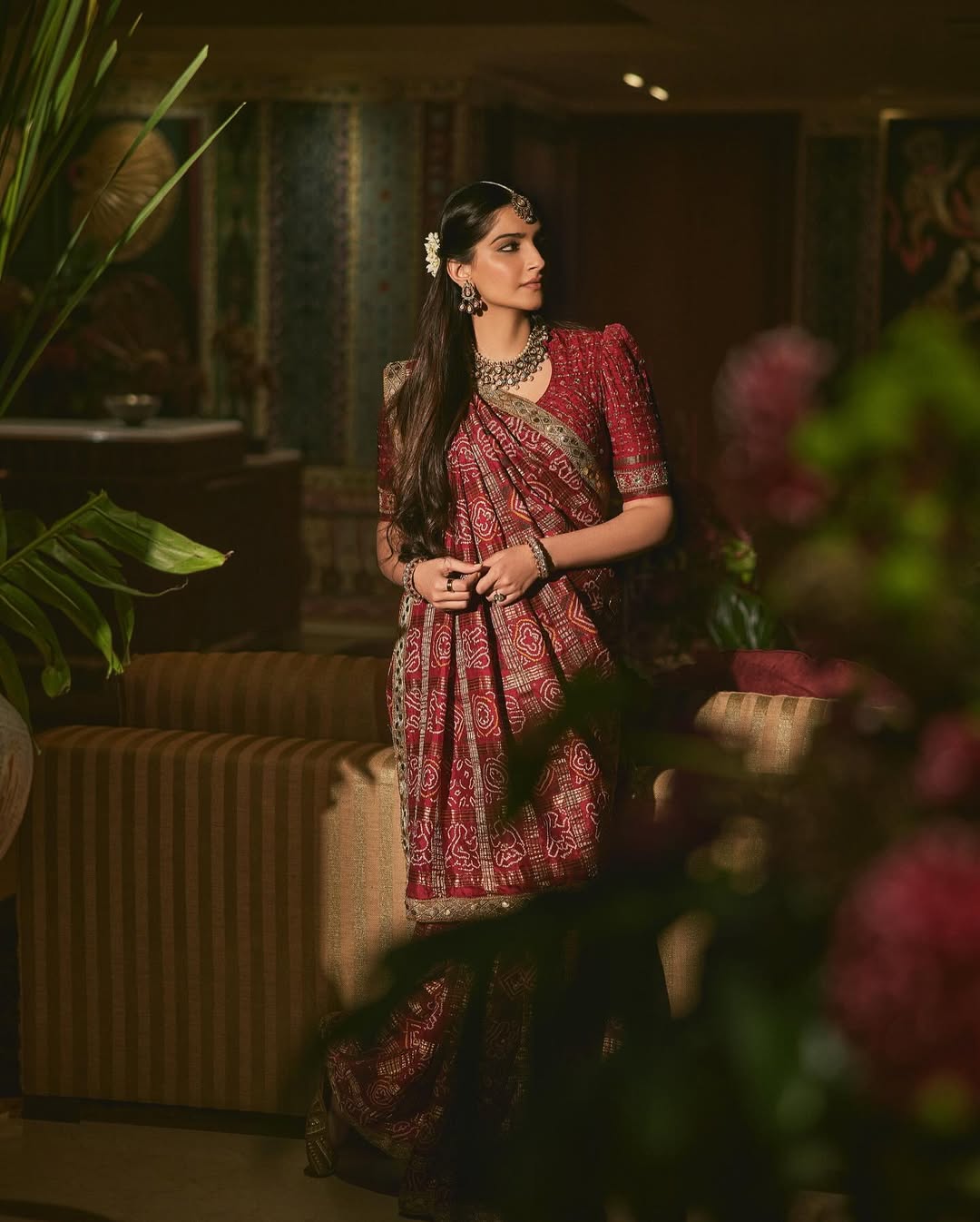 National Handloom Day 2025: Deepika Padukone, Janhvi Kapoor, Alia Bhatt in Handloom Sarees National Handloom Day 2025: Deepika Padukone, Janhvi Kapoor, Alia Bhatt in Handloom Sarees