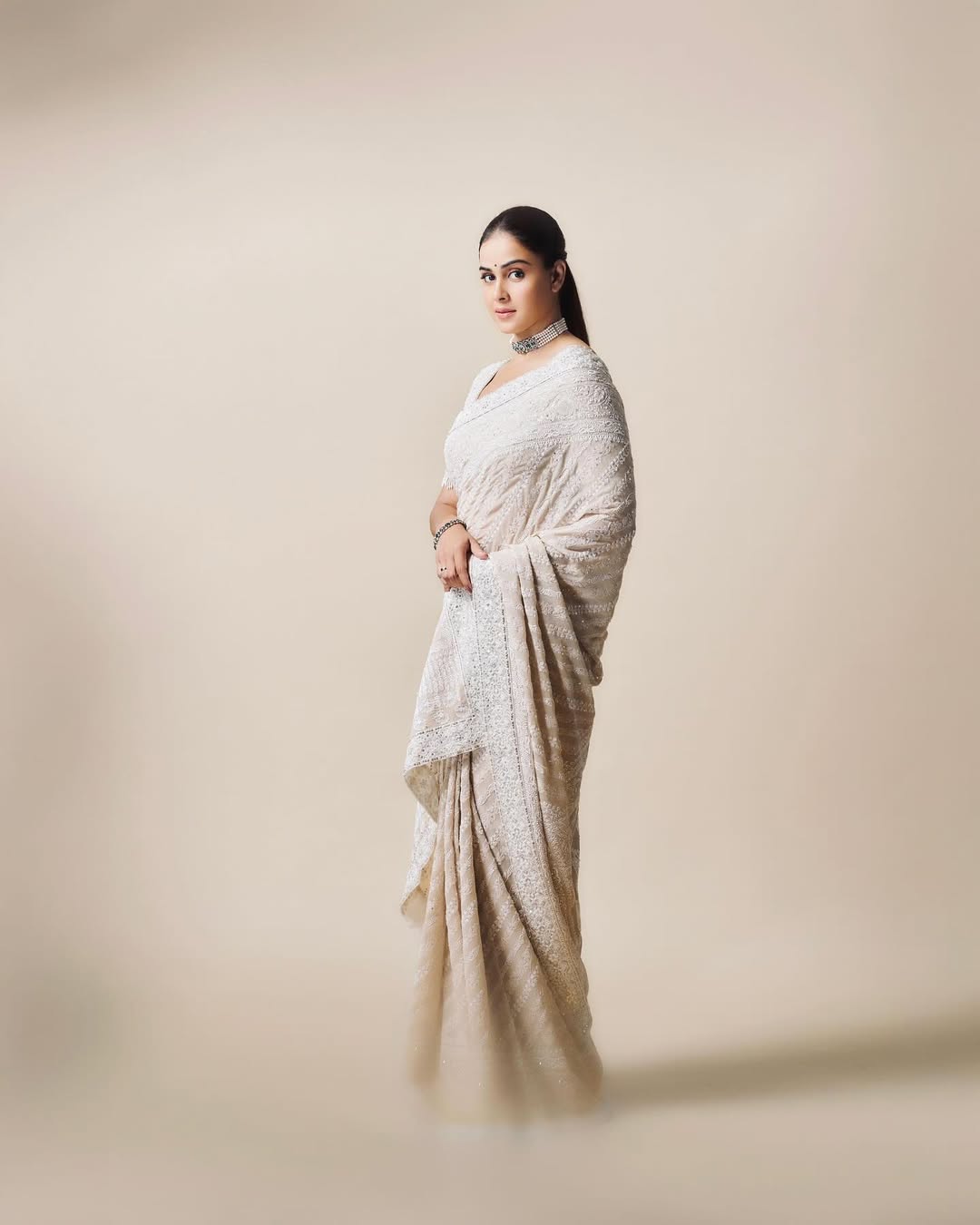 National Handloom Day 2025: Deepika Padukone, Janhvi Kapoor, Alia Bhatt in Handloom Sarees National Handloom Day 2025: Deepika Padukone, Janhvi Kapoor, Alia Bhatt in Handloom Sarees
