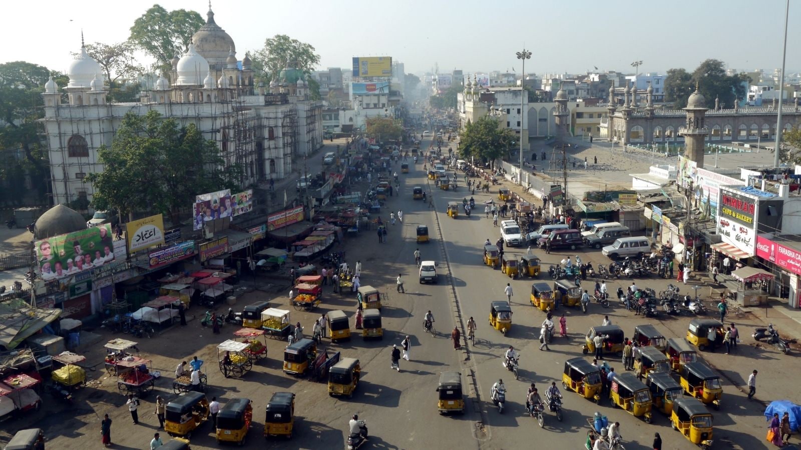 गंभीर यातायात भीड़ गंभीर यातायात भीड़