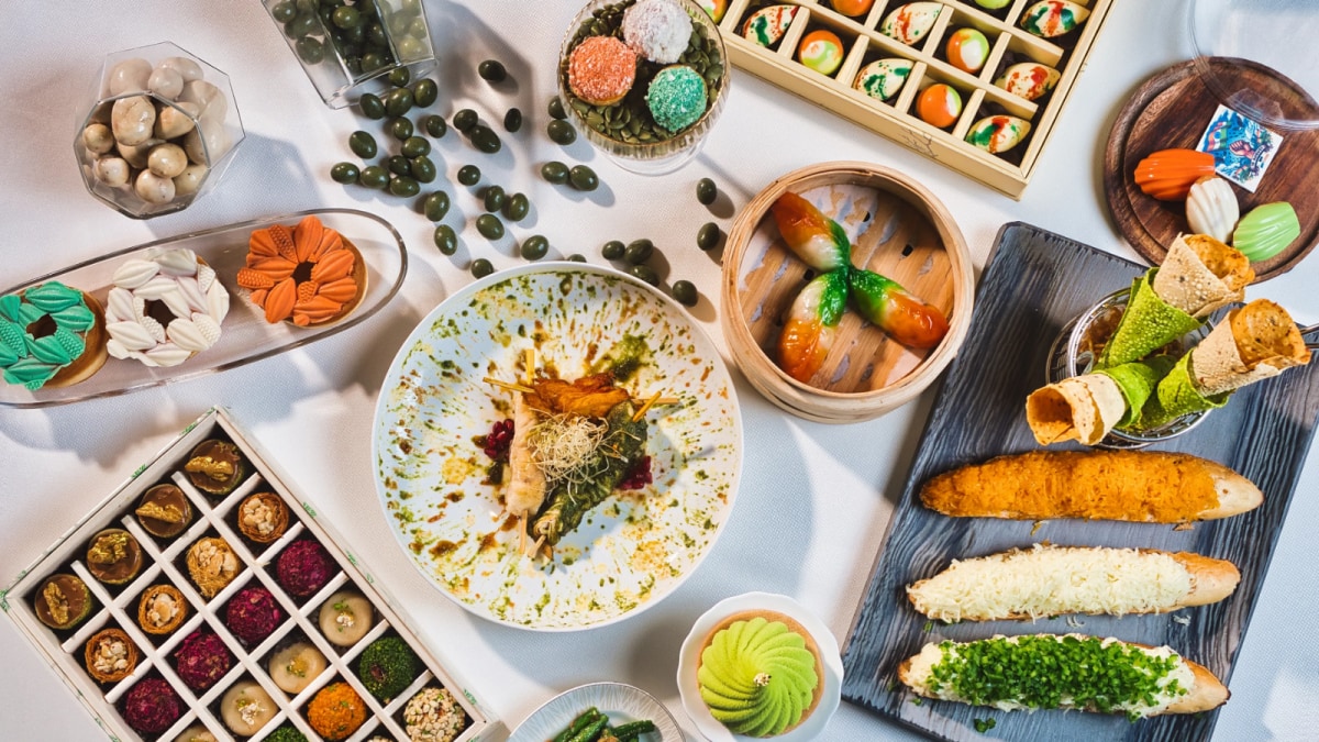 Celebrate Independence Day 2025 With Festive And Patriotic Menus Across India | Food News