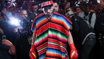 Julio Cesar Chavez Jr. detained in Mexico after being deported by the United States (AFP)