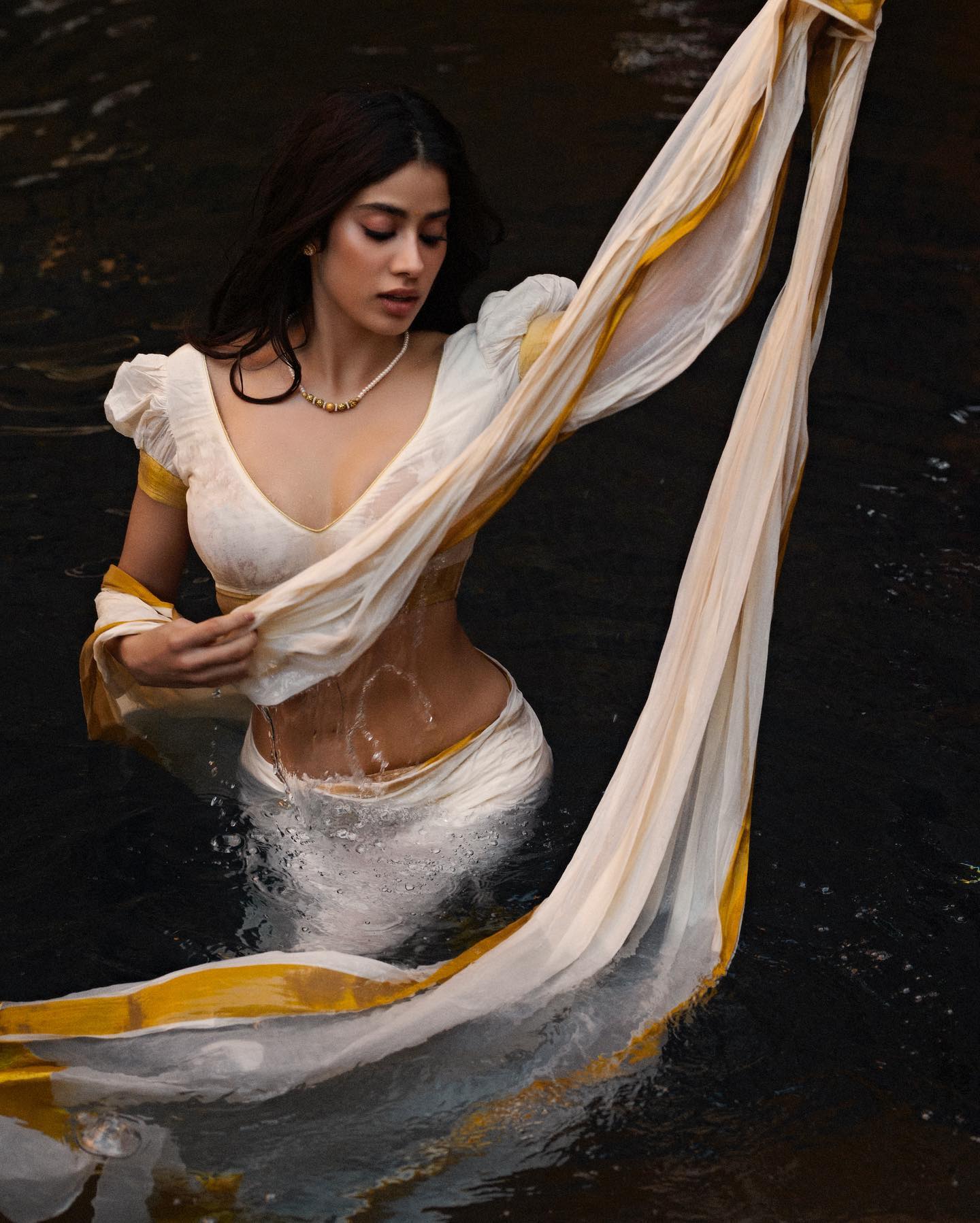 Janhvi Kapoor in Kasavu saree Janhvi Kapoor in Kasavu saree