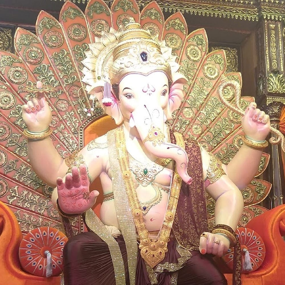 Khetwadi Cha Ganraj (Girgaum): Another Mumbai’s oldest pandals. Over the years, this place has won several awards for its super creative and innovative decoration of Ganesh idol. (Image: Instagram)