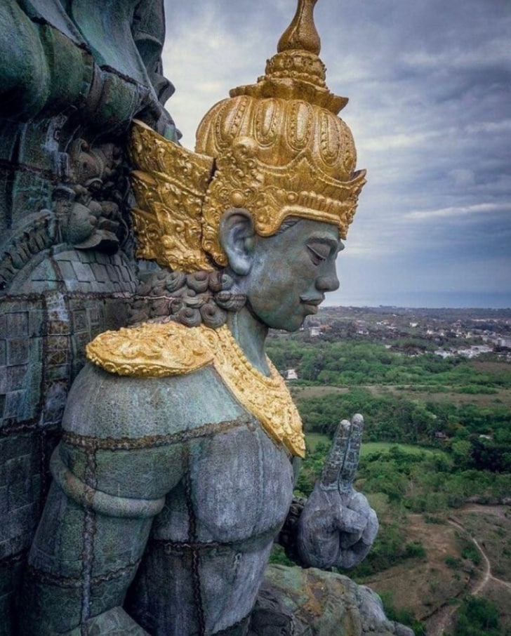 World's Tallest Statue Of Lord Vishnu Is Located In This Muslim Country