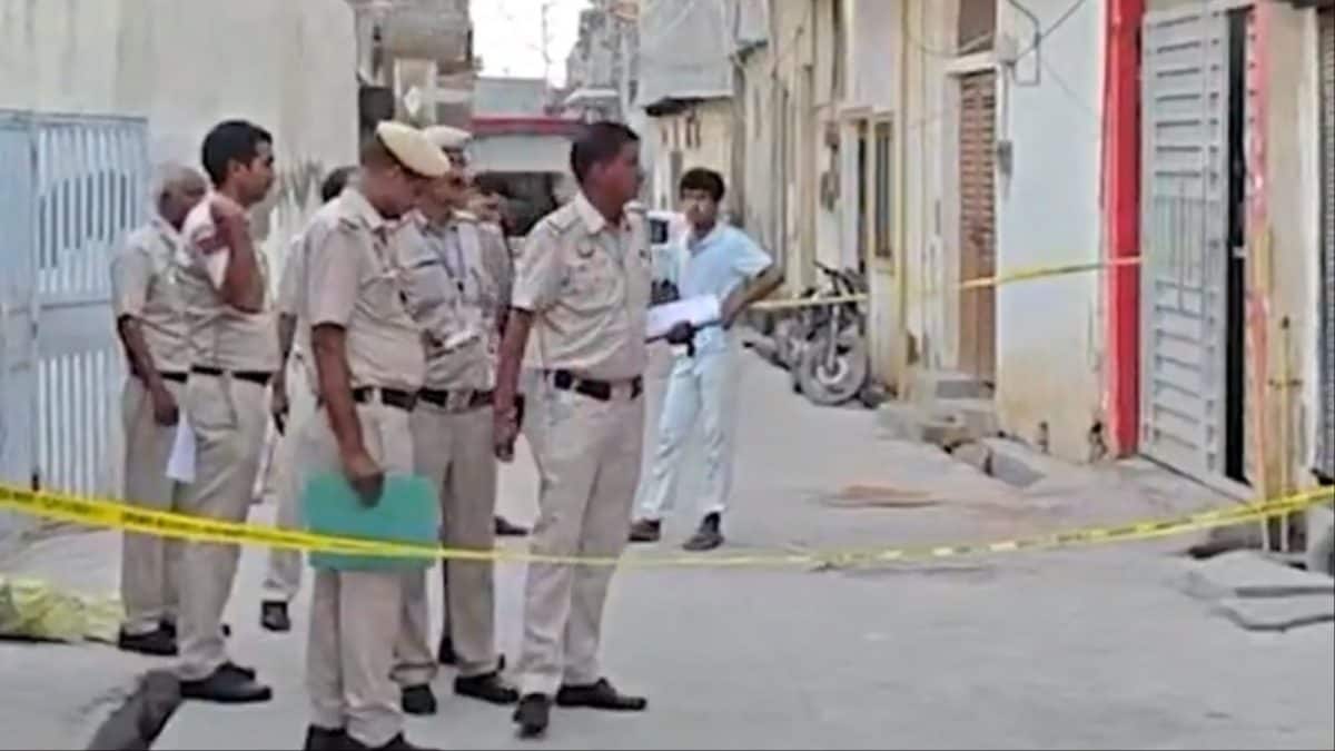 3 Of Family Found Murdered At South Delhi Home, Younger Son Missing