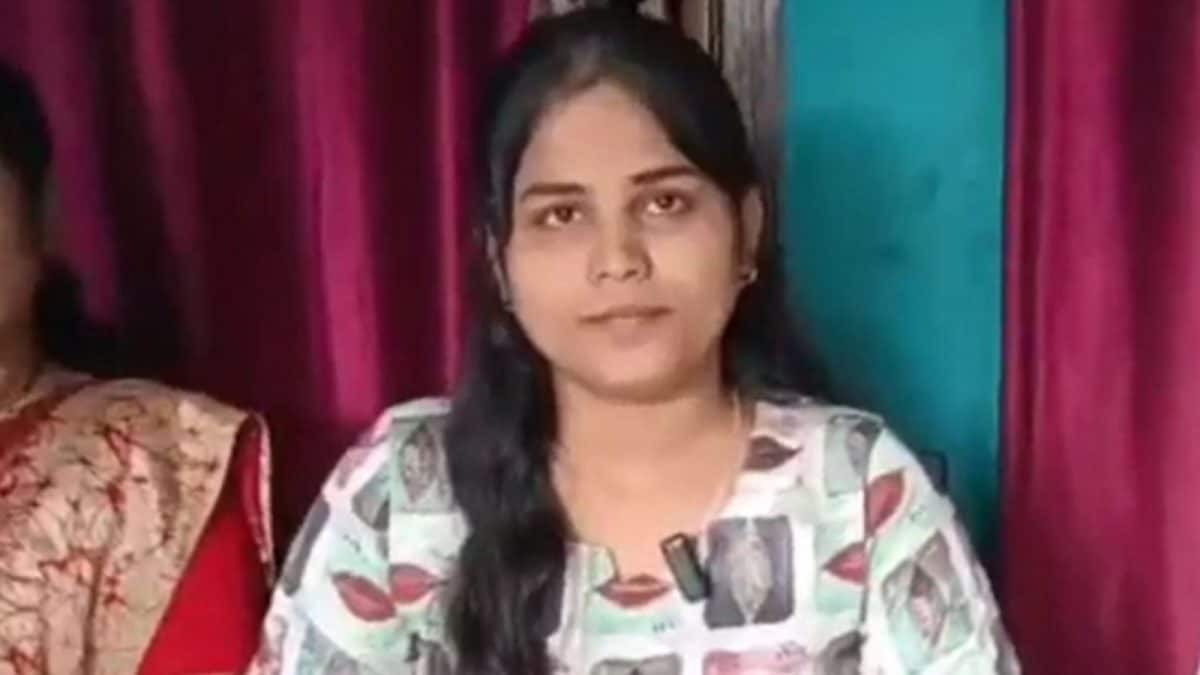 Muskan Dongre Becomes First Girl From MP’s Naxal-Affected Balaghat To Clear NEET | Education and Career News