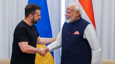 Prime Minister Narendra Modi and Ukrainian President Volodymyr Zelenskyy. (File)