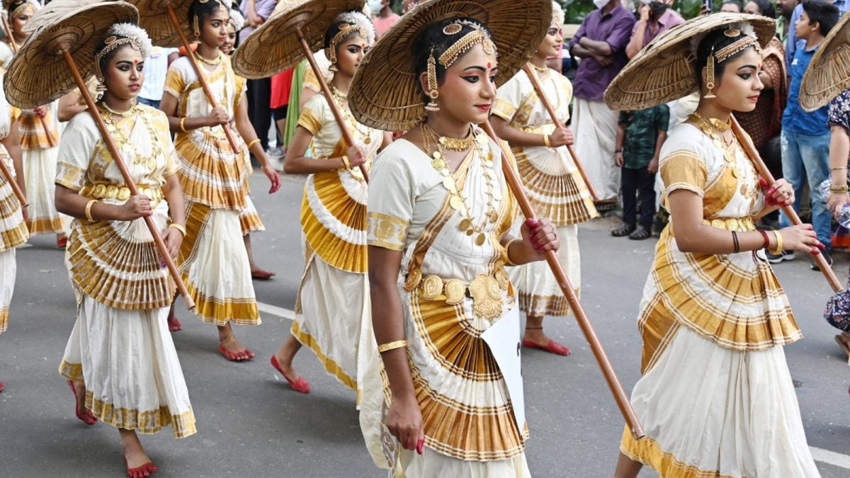 Onam 2025: Significance Of Wearing White-Gold Kasavu Saree On Thiruvonam