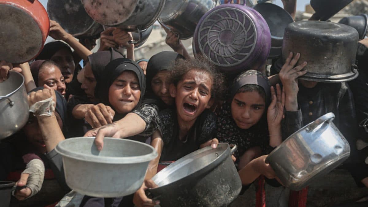 <div>UN-Backed Experts Declare Famine In And Around Gaza City: 'Time For Debate Has Passed'</div>