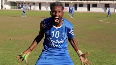 Palestinian football star Suleiman Al Obeid (X)