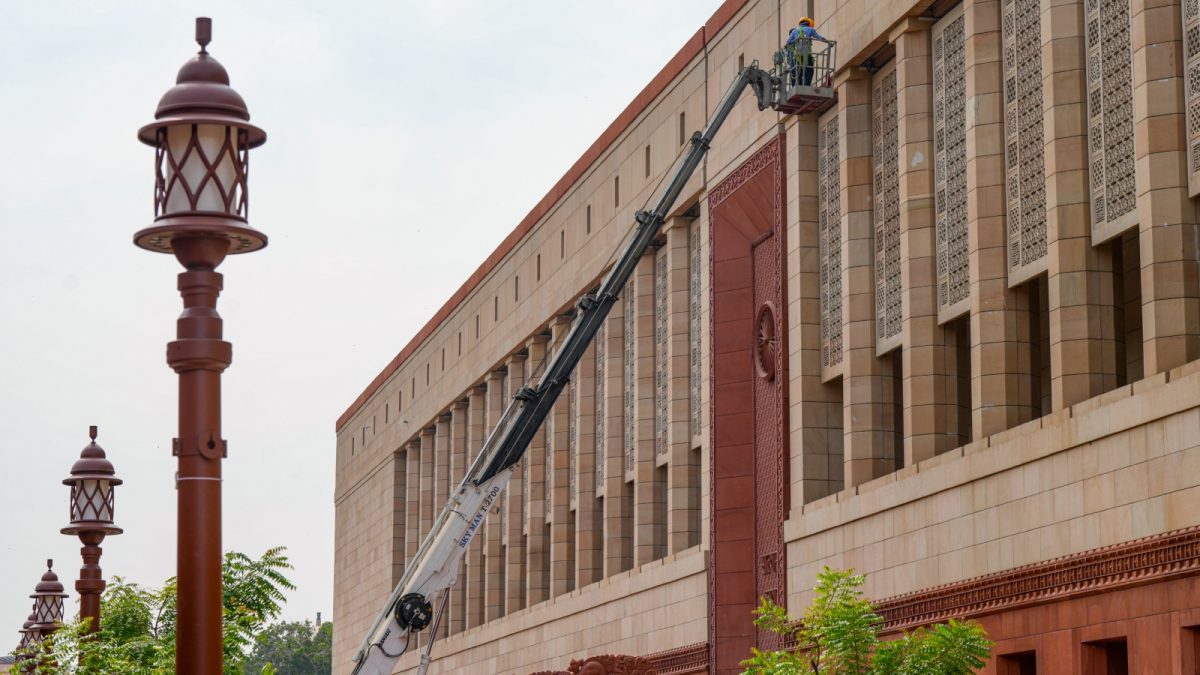 Parliament Tree to Be Moved for Security Reasons