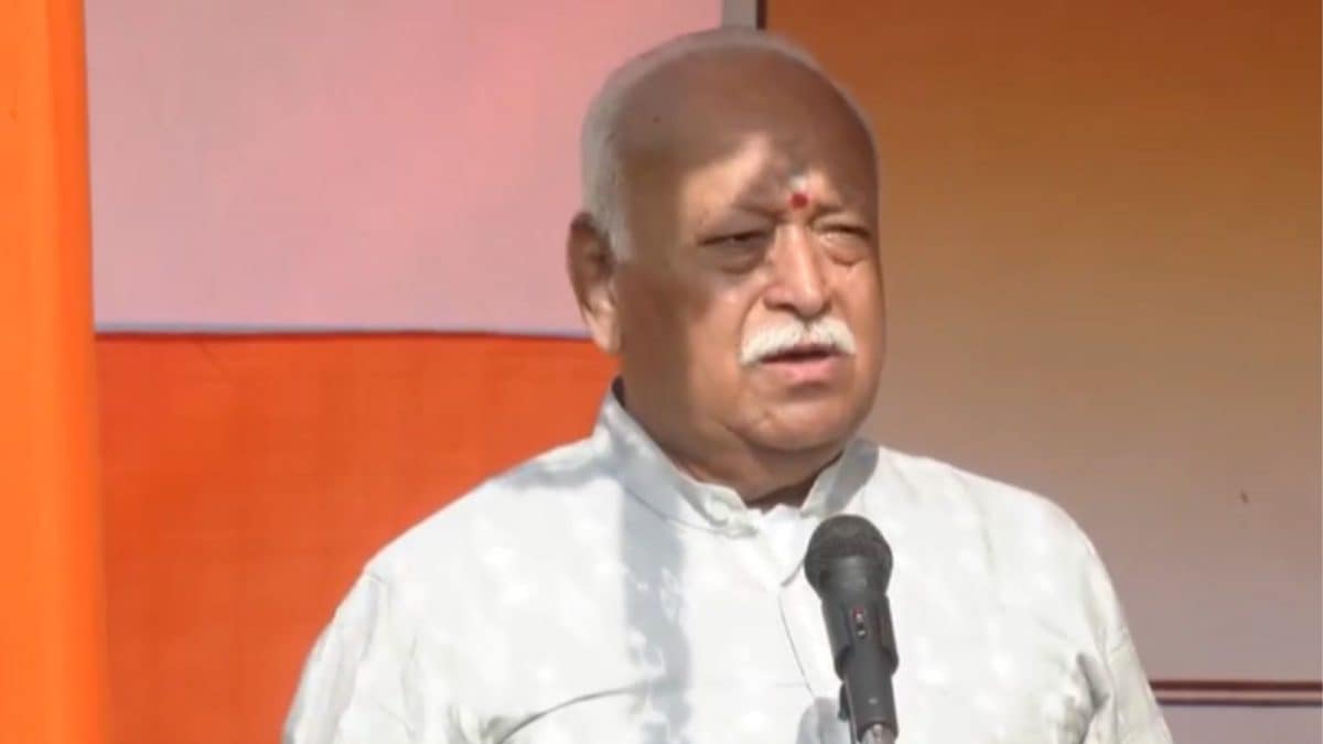 RSS Chief Mohan Bhagwat Urges India To Lead World Towards Peace And Harmony On I-Day