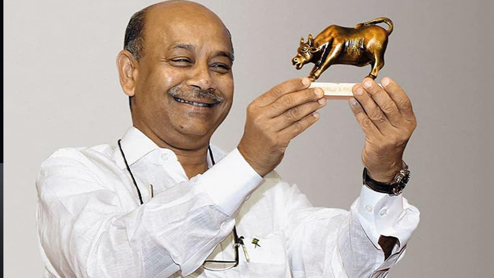 Meet 10 Richest People In Mumbai In 2025