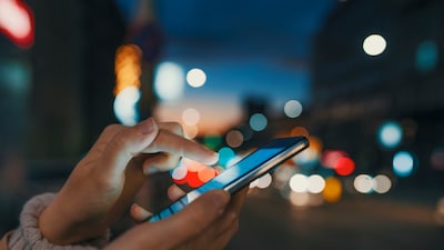 An image representative for a digital fraud (Shutterstock)