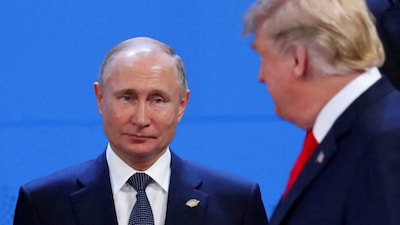 Trump confirms movement of US nuclear submarines to face Russia (Reuters File Image)