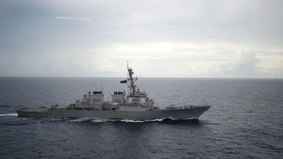 US Navy, guided-missile destroyer USS Decatur (DDG 73) operates in the South China Sea. (AP file photo)