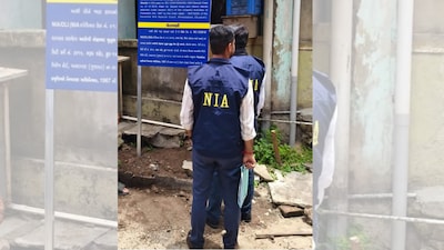 NIA Attaches Properties Of D-Company Gang Operatives In Gujarat Double Murder Case. (News18)