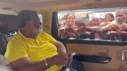 'Publicity Stunt Or Relief?’ Pappu Yadav Hands Out Cash To Flood Affected In Bihar, Sparks Row