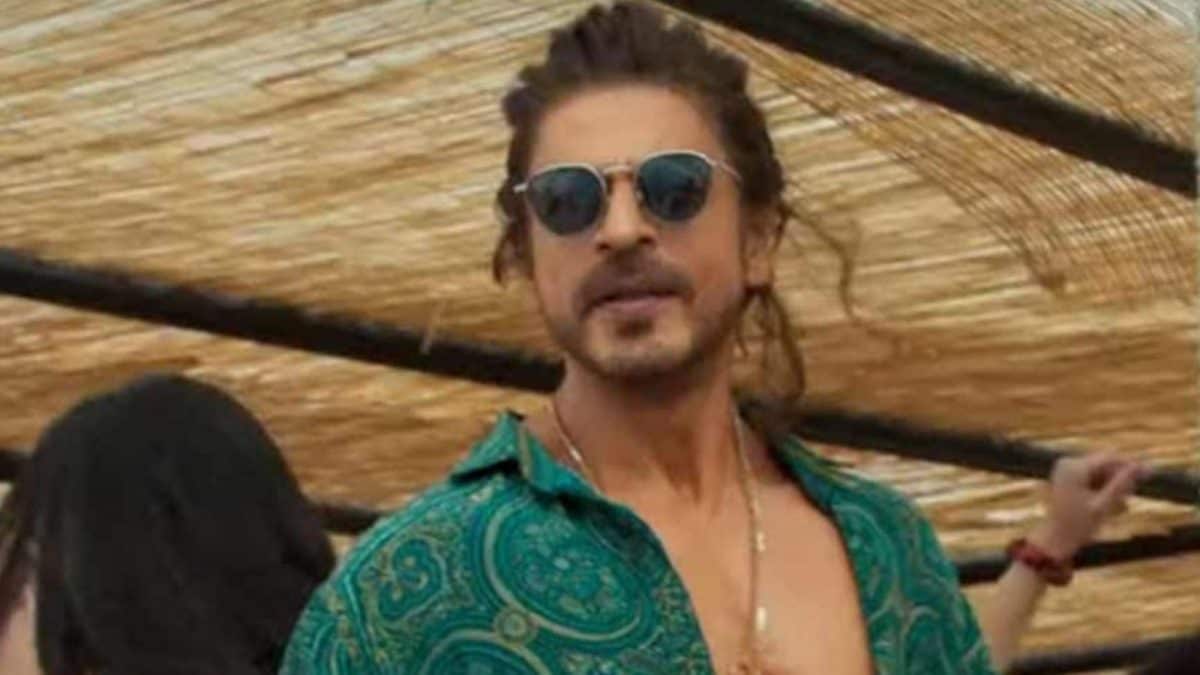 Shah Rukh Khan’s Pathaan 2 Officially Announced At Dubai Event | Watch