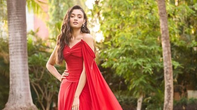 Janki Bodiwala had a key role in the film.