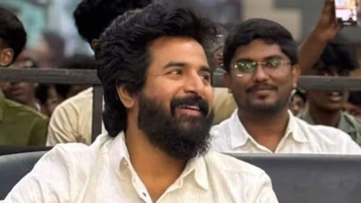 Madharaasi's Advance Bookings Lag Behind 'Amaran'