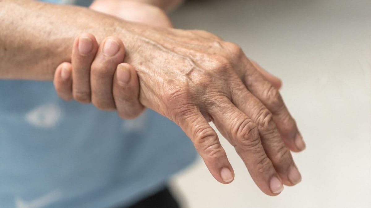 Do Your Hands Shake While Lifting Objects? A Silent Vitamin Deficiency Could Be The Reason