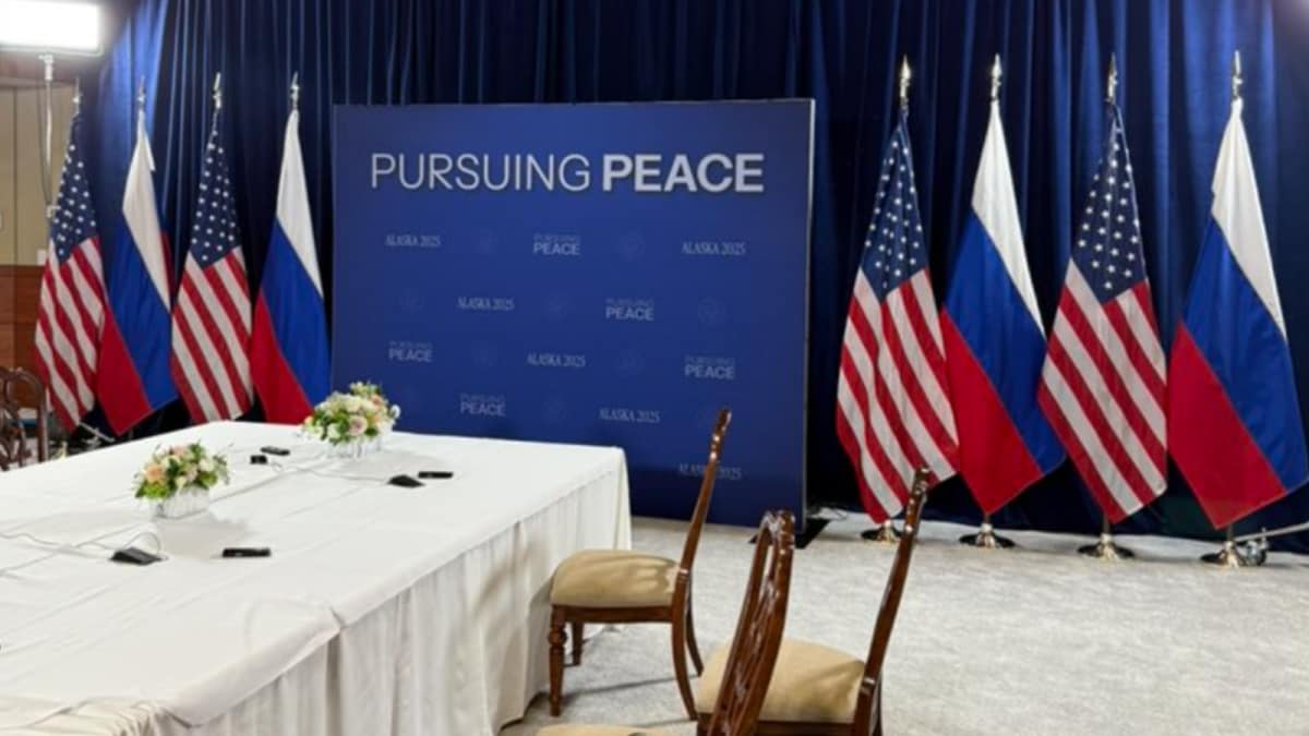 Trump-Putin Meet To Focus On 'Pursuing Peace' As US-Russia Summit Begins In Alaska