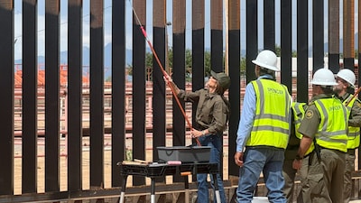 This isn’t the first time the idea of a black border wall has surfaced (X/Algernon D’Ammassa)