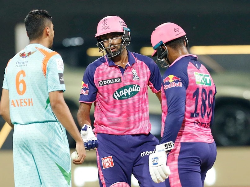 First Player In IPL To Retire Out: In IPL 2022, R Ashwin created history by becoming the first batter to be tactically retired out. Playing for Rajasthan Royals against Lucknow Super Giants, he was promoted to No. 6, scoring 28 off 23 balls with two sixes. At the start of the 19th over, he walked off to allow Riyan Parag in, boosting RR’s total. With Shimron Hetmyer’s late flourish, they finished on 165, marking the IPL’s first tactical retirement. First Player In IPL To Retire Out: In IPL 2022, R Ashwin created history by becoming the first batter to be tactically retired out. Playing for Rajasthan Royals against Lucknow Super Giants, he was promoted to No. 6, scoring 28 off 23 balls with two sixes. At the start of the 19th over, he walked off to allow Riyan Parag in, boosting RR’s total. With Shimron Hetmyer’s late flourish, they finished on 165, marking the IPL’s first tactical retirement.