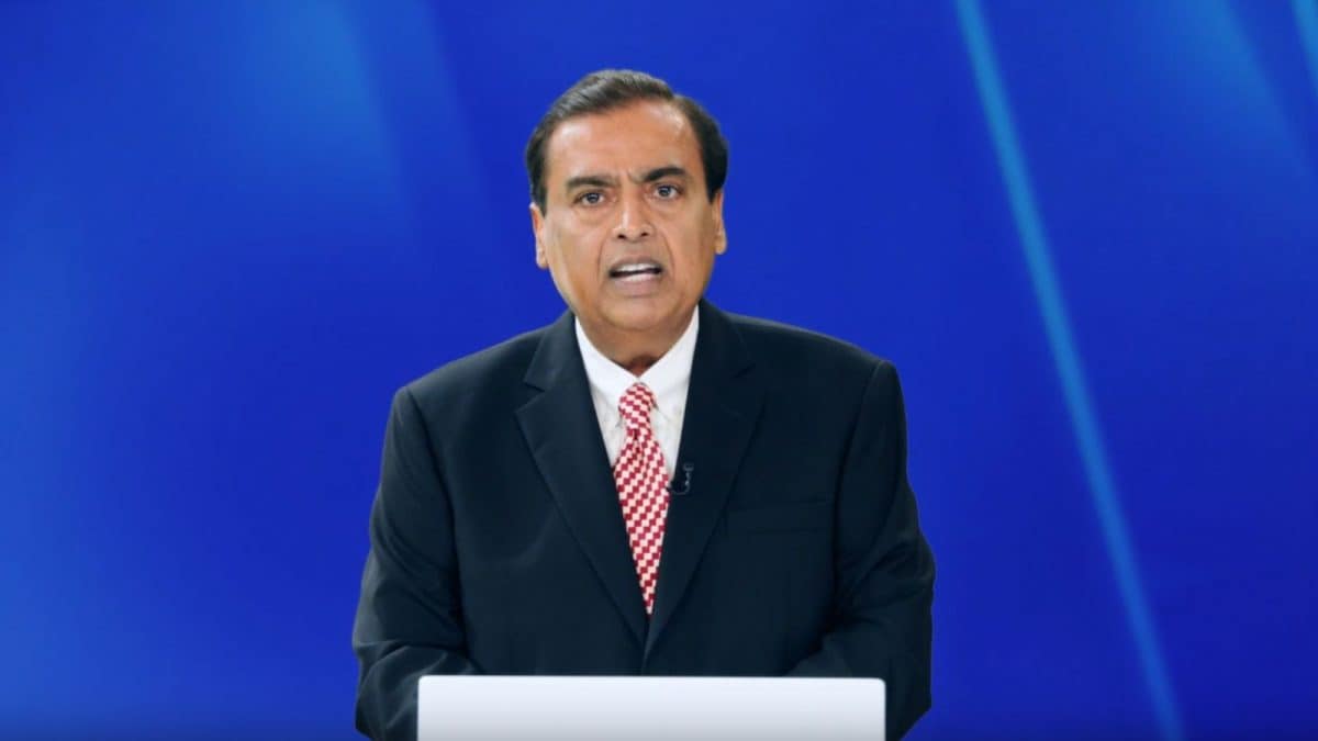 Reliance Industries AGM 2025 Live Updates: Mukesh Ambani Addresses 44 Lakh RIL Shareholders At 48th Annual General Meeting Reliance Industries AGM 2025 Live Updates: Mukesh Ambani Addresses 44 Lakh RIL Shareholders At 48th Annual General Meeting