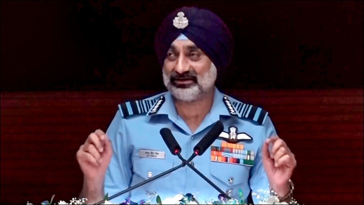 IAF Chief's Statement Completely Disproves Trump's India-Pak Ceasefire Claims: Intel Sources