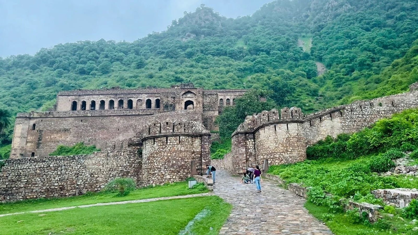 Last-Minute Long Weekend Getaways: Epic Escapes From Delhi