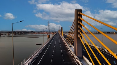 The bridge will slash the distance between North Bihar regions – Begusarai, Supaul, Madhubani, and Araria – and South Bihar – Patna, Seikhpura, Nawada, and Lakhisarai – up to 100 km.
